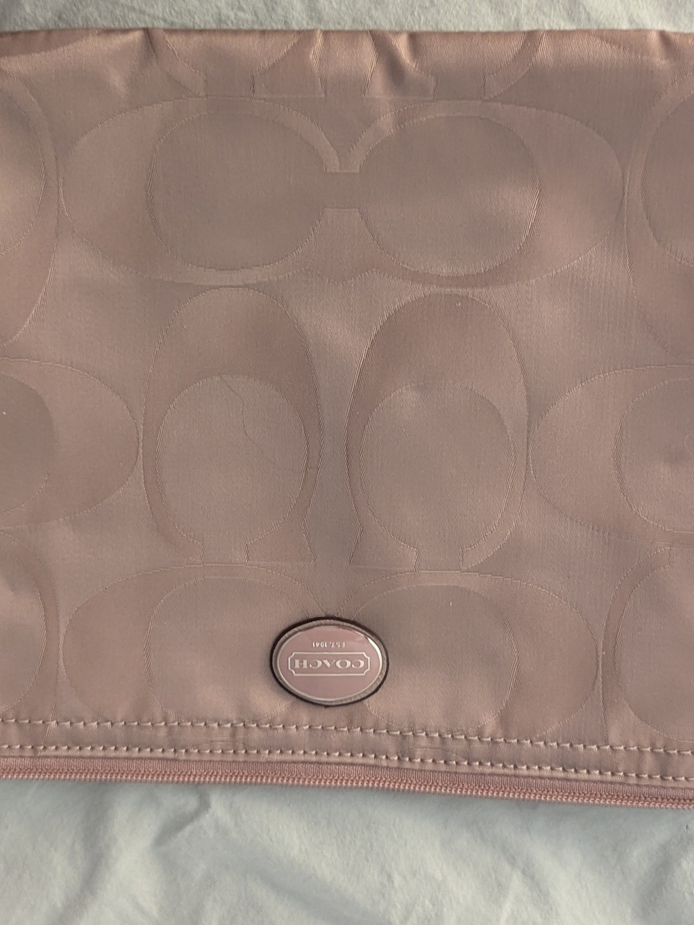NWOT Coach Mauve Signature Cosmetic Pouch